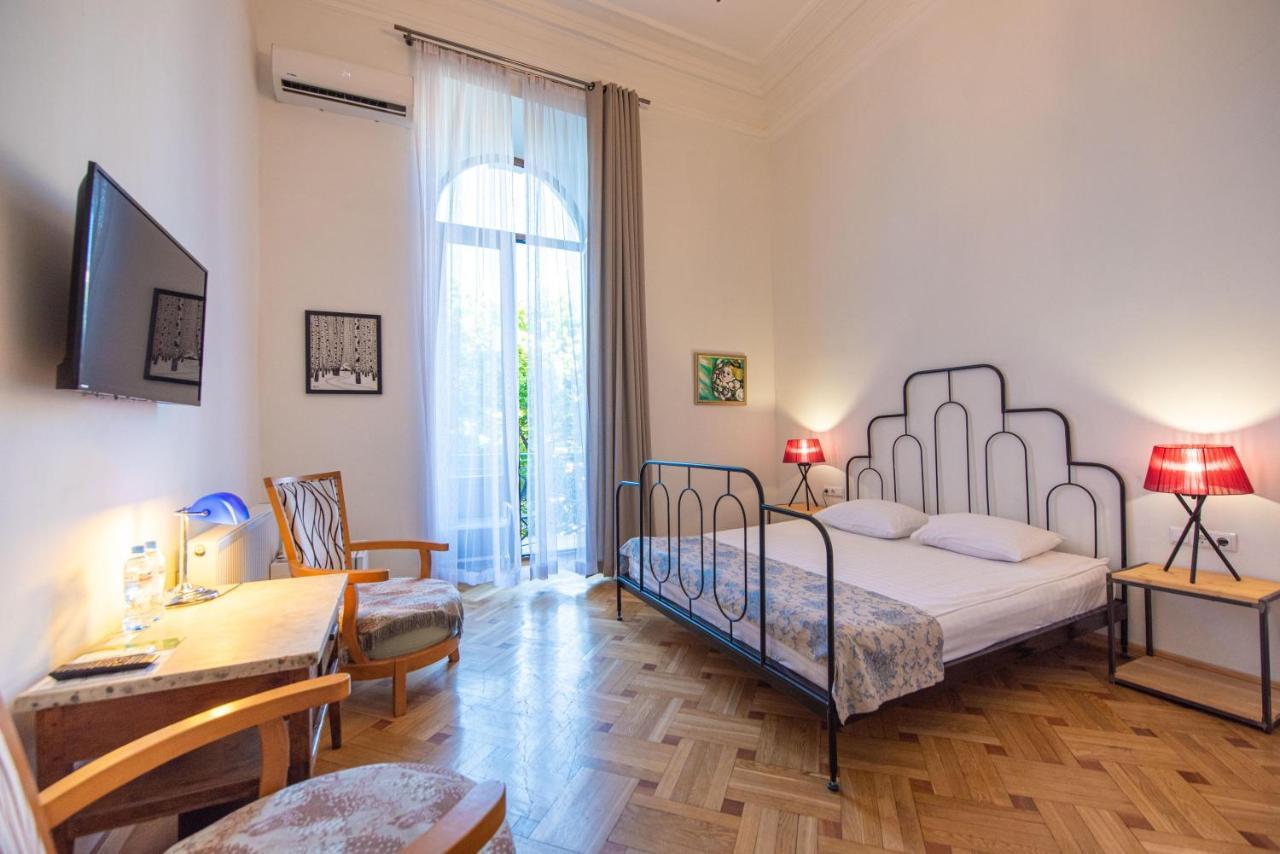 Rustaveli Hotel Tbilisi Eksteriør billede