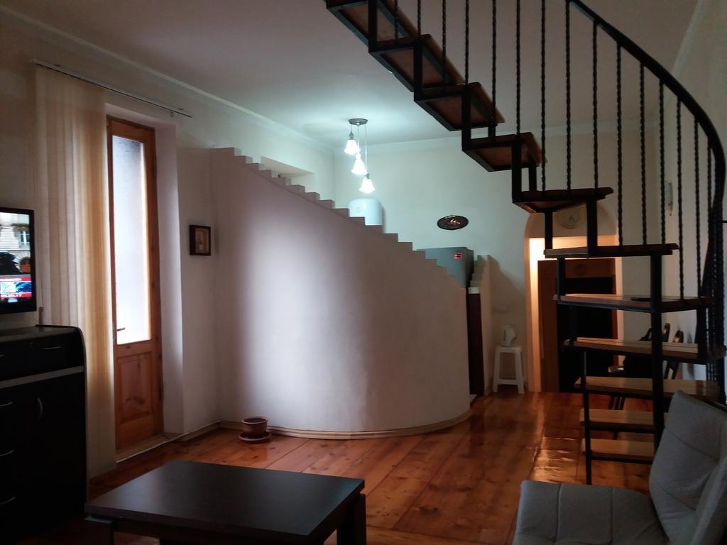 Rustaveli Hotel Tbilisi Eksteriør billede