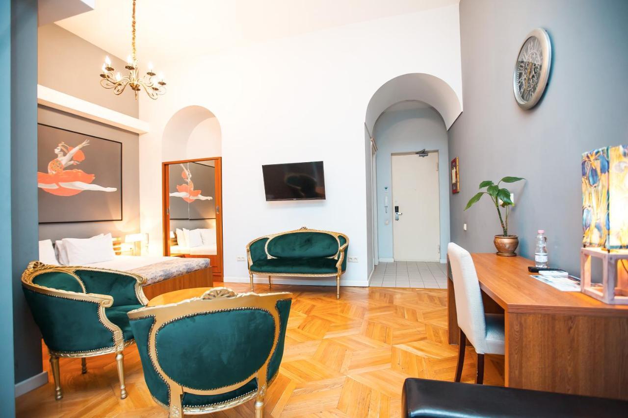 Rustaveli Hotel Tbilisi Eksteriør billede